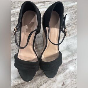 Wild Diva women platform shoes size 8